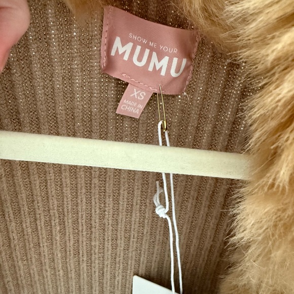 Tan Long Cardigan with Faux Fur Collar - Picture 2 of 3